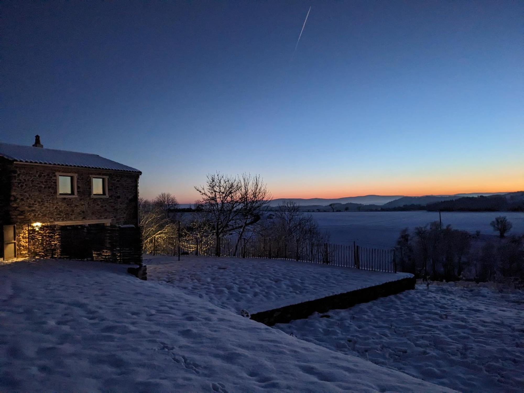 La Grange, Le Hameau Des Volcans - Deconnexion Face A La Vue Saint-Just-pres-Brioude Exterior foto